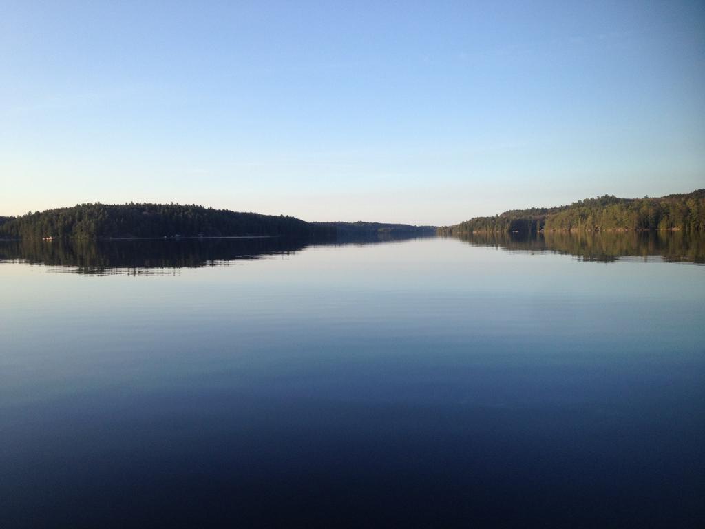 Little Hawk Resort & Marina Algonquin Highlands Extérieur photo