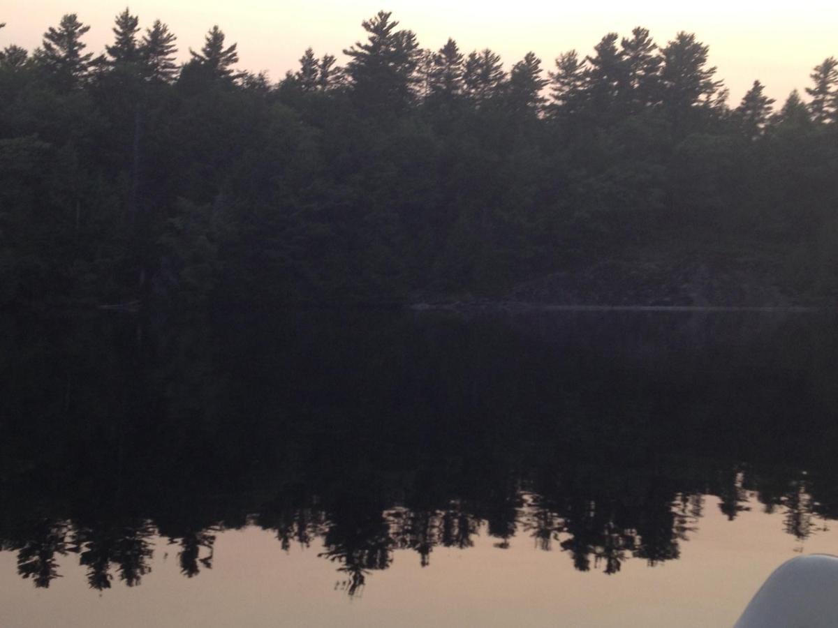 Little Hawk Resort & Marina Algonquin Highlands Extérieur photo