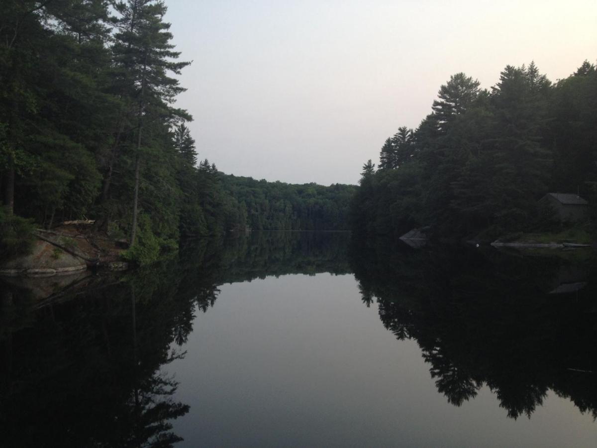 Little Hawk Resort & Marina Algonquin Highlands Extérieur photo