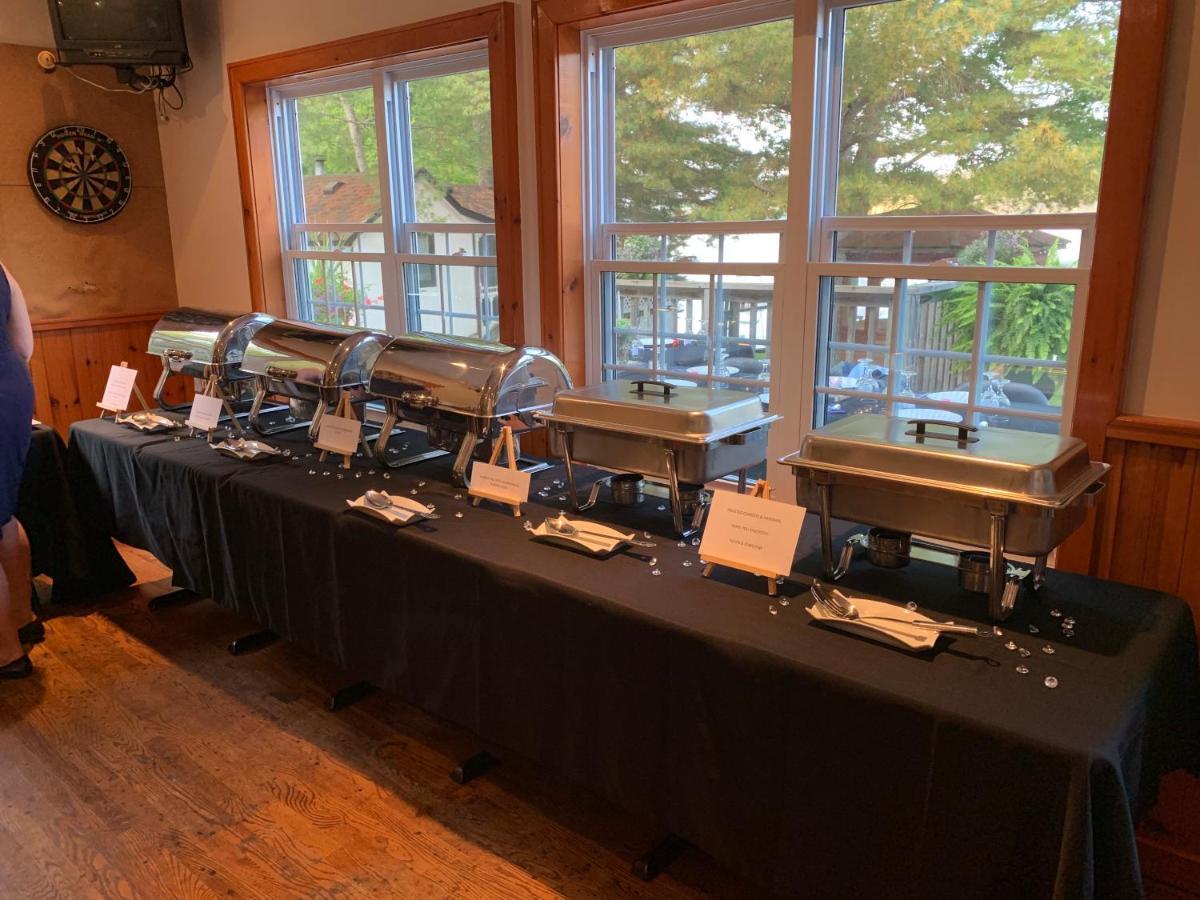 Little Hawk Resort & Marina Algonquin Highlands Extérieur photo